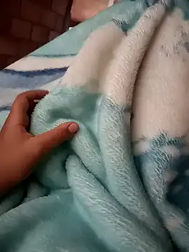 andreslo2026 online show from April 5, 12:57 pm