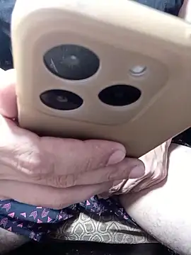 Snapshot of NIGHTKING70 chatting on February 24, 2:15 pm NIGHTKING70 online show from February 24, 2:15 pm