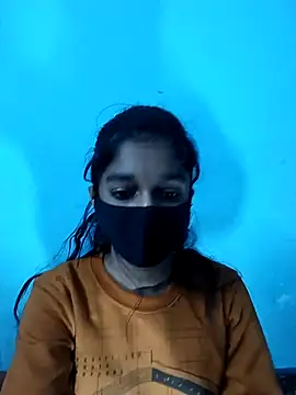 HotxAnamika online show from January 8, 10:06 am