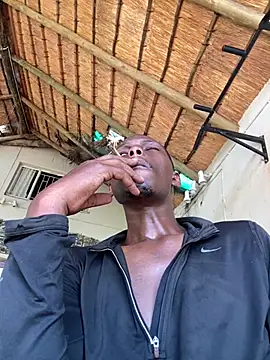 Snapshot of kwandero1234 chatting on February 11, 12:10 pm kwandero1234 online show from February 11, 12:10 pm