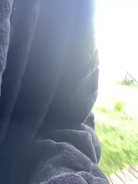 Snapshot of kwandero1234 chatting on February 25, 4:44 am kwandero1234 online show from February 25, 4:44 am