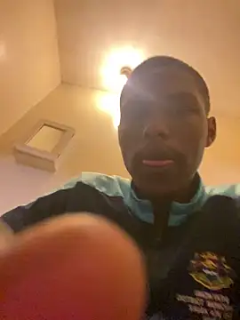 Snapshot of kwandero1234 chatting on February 28, 5:08 am kwandero1234 online show from February 28, 5:08 am