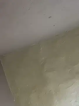 Snapshot of kwandero1234 chatting on March 3, 12:00 pm kwandero1234 online show from March 3, 12:00 pm