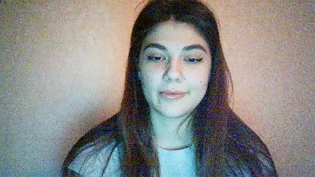 Snapshot of Tenovira chatting on March 5, 8:38 pm Tenovira online show from March 5, 8:38 pm