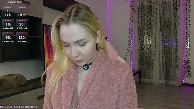 Xxxhoneyxx online show from March 6, 1:35 am