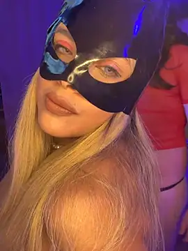 Snapshot of hexaxex chatting on March 4, 3:01 am hexaxex online show from March 4, 3:01 am