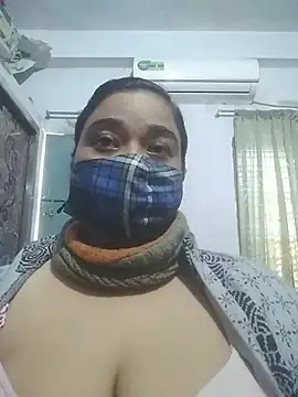 momo loves online show from February 13, 4:08 am