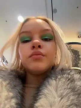 AshleyMur online show from January 15, 5:01 am