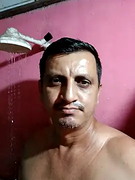 Snapshot of Danielzinho36 chatting on January 19, 4:00 pm Danielzinho36 online show from January 19, 4:00 pm