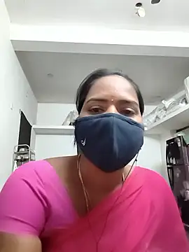 Tamil Hot Divya online show from January 17, 7:06 pm