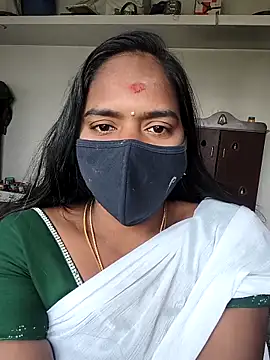 Tamil Hot Divya online show from February 17, 5:37 am