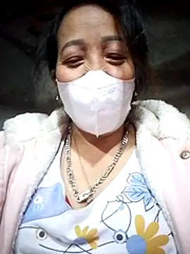 Snapshot of zinza-00 chatting on January 8, 11:29 pm zinza-00 online show from January 8, 11:29 pm