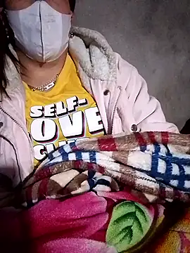 Snapshot of zinza-00 chatting on January 10, 12:23 am zinza-00 online show from January 10, 12:23 am