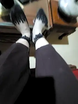 Snapshot of LINSA20 chatting on January 13, 12:54 pm LINSA20 online show from January 13, 12:54 pm