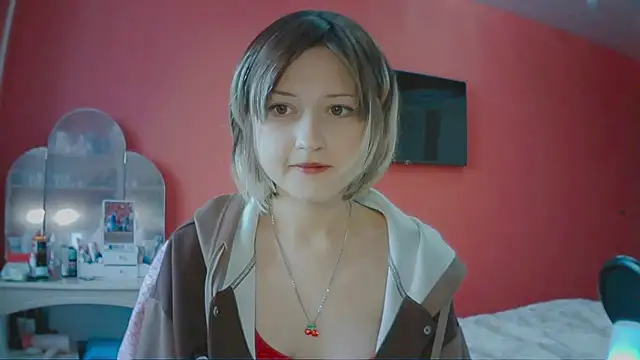 Snapshot of SnowWhiteNika chatting on January 8, 7:32 am SnowWhiteNika online show from January 8, 7:32 am