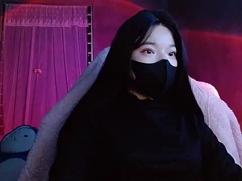 Snapshot of -Tamy- chatting on February 7, 4:54 pm -Tamy- online show from February 7, 4:54 pm