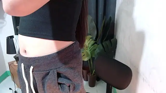 Pretty Lys online show from January 18, 12:14 am