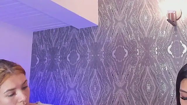 SkyFallls online show from January 31, 7:11 pm