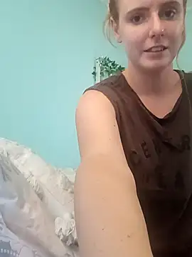 Snapshot of CUTEJESSBABE chatting on April 7, 12:44 am CUTEJESSBABE online show from April 7, 12:44 am