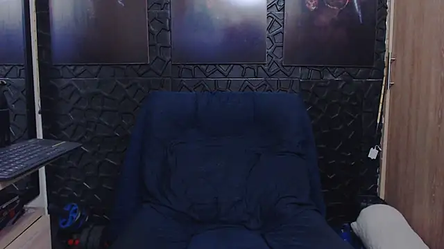 viktor herrera online show from April 13, 7:52 pm