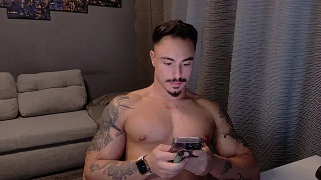 Master Lukas online show from April 9, 12:10 pm