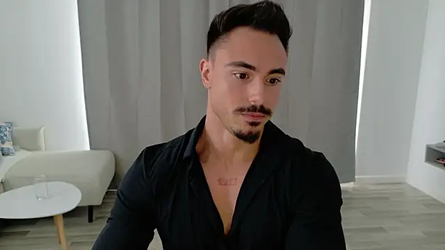 Master Lukas online show from May 4, 12:34 pm
