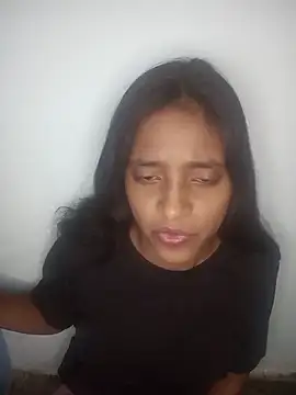 Snapshot of nikita_ranii chatting on June 22, 6:49 pm nikita ranii online show from June 22, 6:49 pm