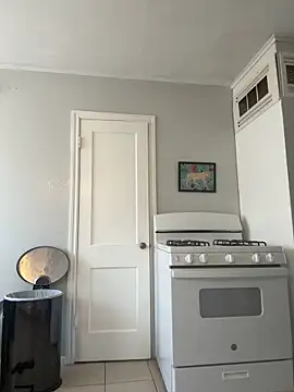 jojosbizarrelyf online show from February 24, 4:05 pm