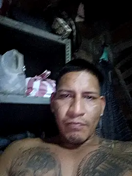 Snapshot of cielo420 chatting on January 6, 12:14 am cielo420 online show from January 6, 12:14 am