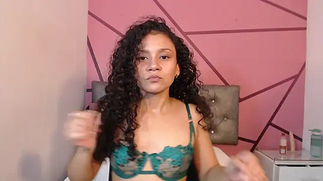 Little18Doll online show from May 20, 9:54 pm