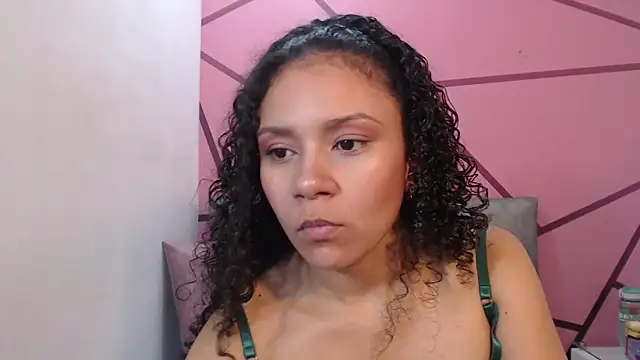 Little18Doll online show from May 29, 9:46 pm