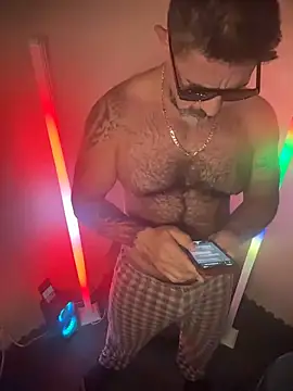 wolfbucker online show from March 3, 2:01 pm