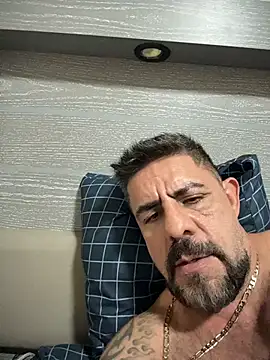 wolfbucker online show from March 27, 5:57 am