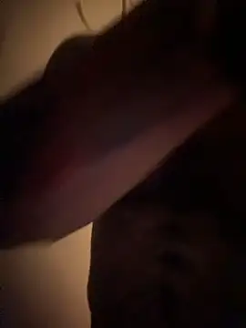 wolfbucker online show from April 11, 5:34 am