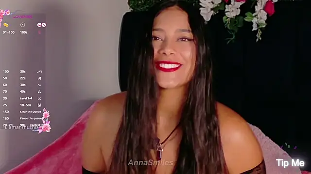 Snapshot of AnnaSmiles chatting on June 5, 5:29 pm AnnaSmiles online show from June 5, 5:29 pm