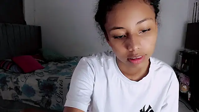 linda brown  online show from February 13, 1:18 pm