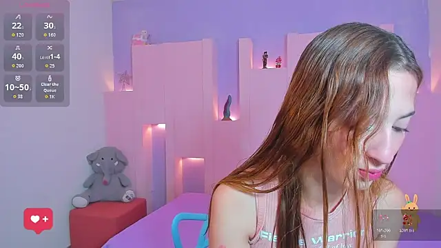 emilywilliis online show from April 7, 11:43 am