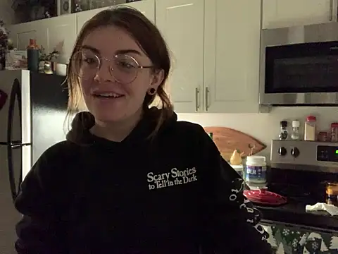 Intothewoodswego online show from January 19, 1:42 am