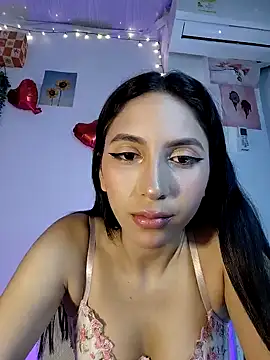 FrierenHot online show from February 27, 10:48 am