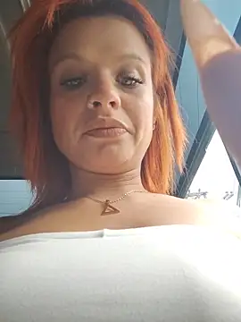 Snapshot of Cataleya_16 chatting on June 6, 7:51 pm Cataleya 16 online show from June 6, 7:51 pm