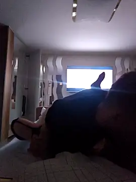 Snapshot of Andreas2335 chatting on March 4, 5:02 am Andreas2335 online show from March 4, 5:02 am