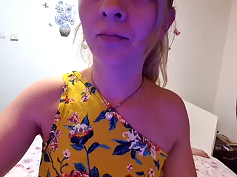 Snapshot of AnastasiaMax chatting on January 8, 8:44 pm AnastasiaMax online show from January 8, 8:44 pm