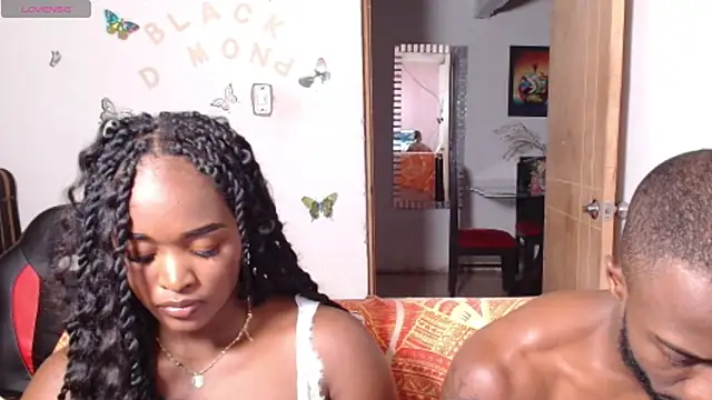 laaspri online show from April 3, 10:41 pm