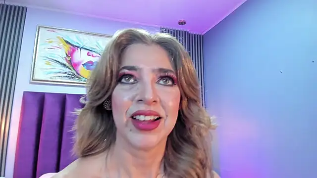 Thecrazyadams  online show from April 9, 11:54 pm