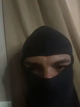 magneto01 online show from January 6, 4:32 pm