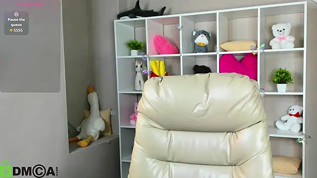 Alicia Adammss online show from February 5, 12:37 am