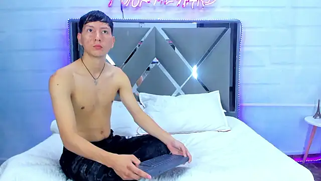 BunnyLove  online show from March 13, 12:17 am