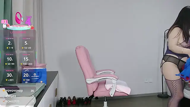 awalingling online show from March 29, 3:34 pm