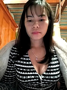 -Lynn- online show from January 16, 1:31 am