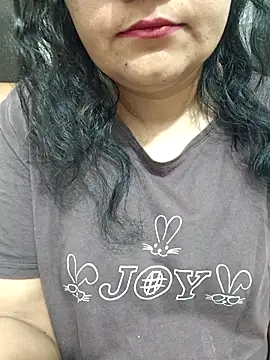 piryasharma005 online show from April 18, 11:16 pm